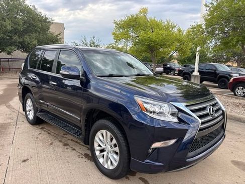 Used 2018 Lexus GX 460 Premium w/ Premium Package AWD/4WD image 3