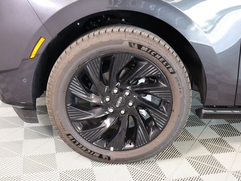 New 2025 Lincoln Navigator Reserve w/ Jet Appearance Package AWD/4WD image 20