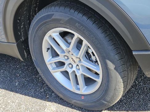 New 2026 Ford Explorer Active w/ Active Comfort Package image 9