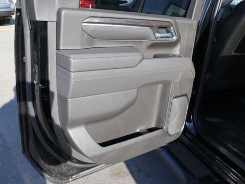 Used 2025 Chevrolet Silverado 2500 LTZ w/ LTZ Plus Package AWD/4WD image 33