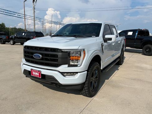 Used 2022 Ford F150 Lariat AWD/4WD image 2