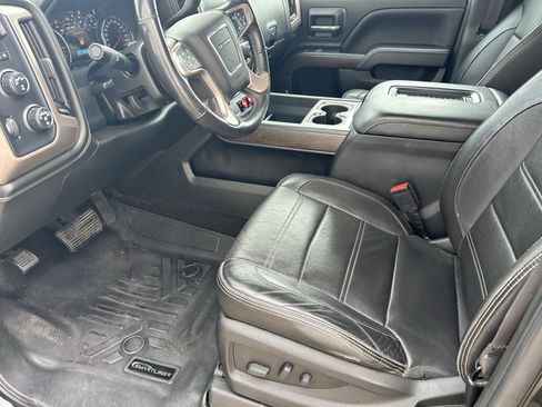 Used 2017 GMC Sierra 1500 Denali w/ Denali Ultimate Package AWD/4WD image 13