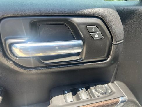 Used 2020 Chevrolet Silverado 1500 LT RWD image 39