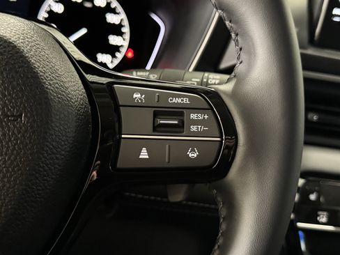 New 2025 Honda Pilot EX-L image 31