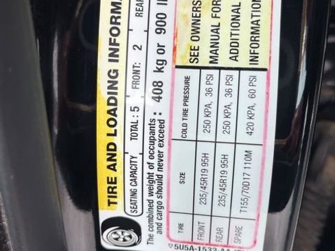 Used 2018 Ford Escape SE w/ SE Sport Appearance Package image 26