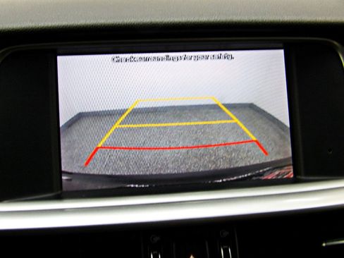 Used 2019 Kia Optima LX FWD image 16