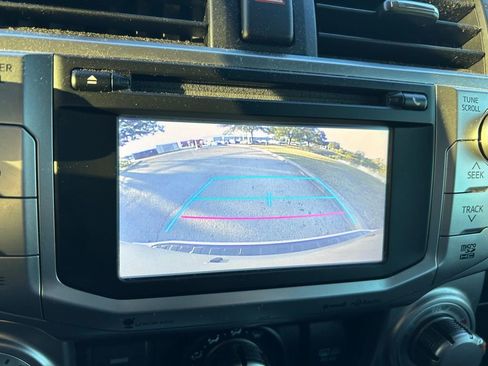 Used 2017 Toyota 4Runner SR5 image 26