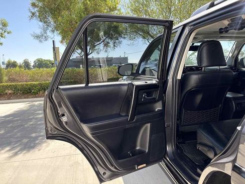 Used 2019 Toyota 4Runner Limited RWD image 11