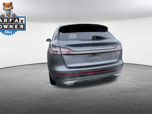 Used 2022 Lincoln Nautilus Reserve image 8