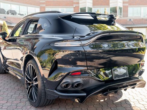 Used 2025 Aston Martin DBX 707 image 56