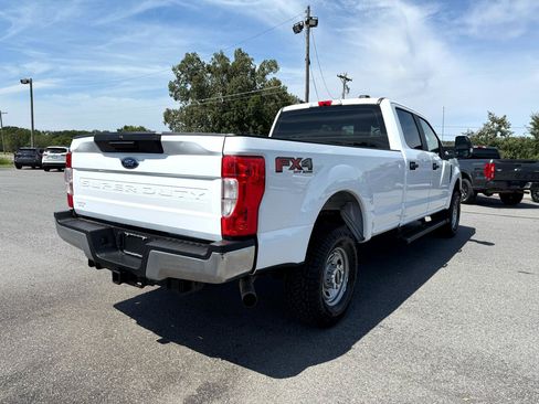 Used 2022 Ford F250 XL w/ Power Equipment Group image 6