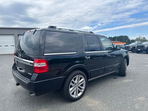Used 2017 Ford Expedition Platinum AWD/4WD image 6