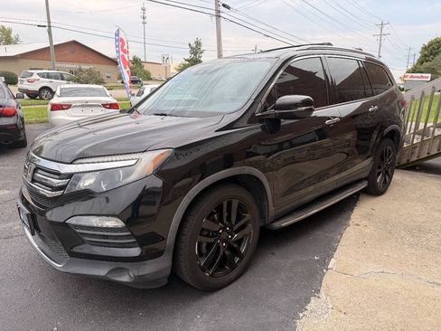 Used 2016 Honda Pilot Touring image 4