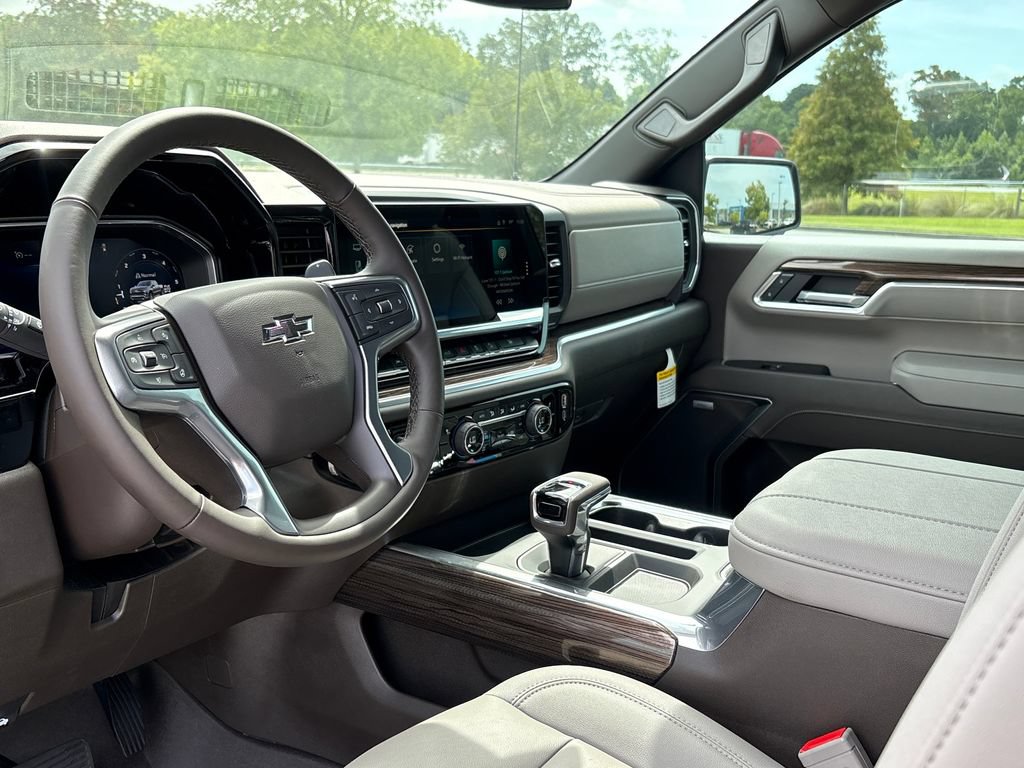New 2026 Chevrolet Silverado 1500 RST w/ Safety Package AWD/4WD image 7
