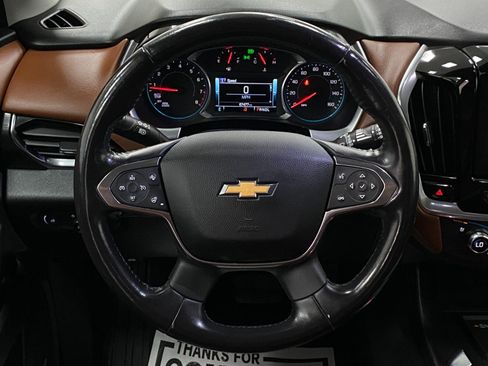 Used 2019 Chevrolet Traverse High Country AWD/4WD image 16