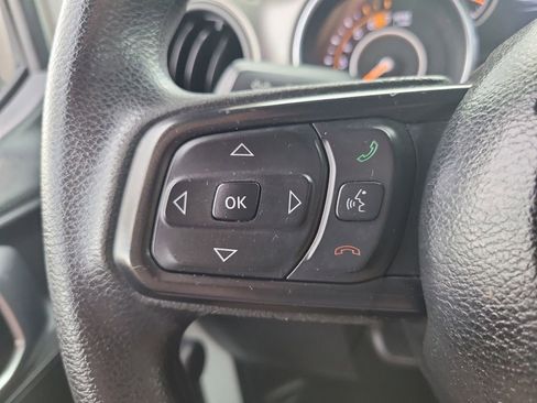 Certified 2020 Jeep Wrangler Sport image 24