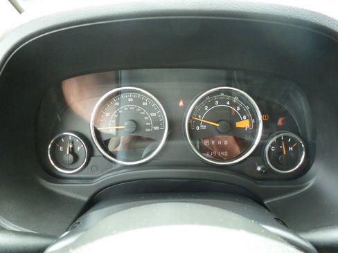Used 2016 Jeep Compass High Altitude AWD/4WD image 24