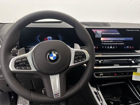 New 2026 BMW X5 xDrive40i w/ M Sport Package AWD/4WD image 22