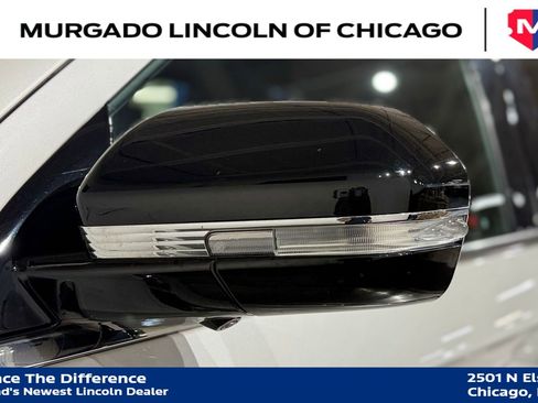 Used 2023 Lincoln Navigator Reserve AWD/4WD image 16