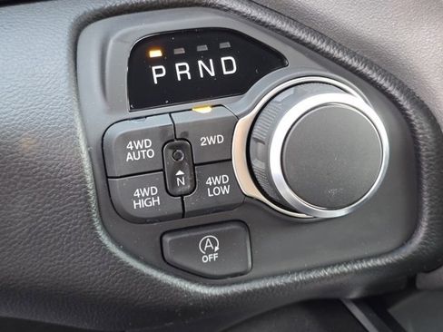 Used 2025 RAM 1500 Big Horn AWD/4WD image 19