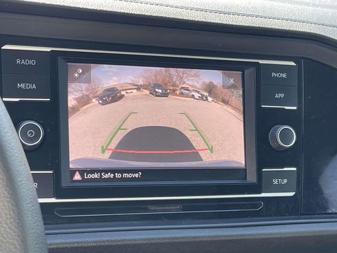 Used 2019 Volkswagen Jetta SE image 27