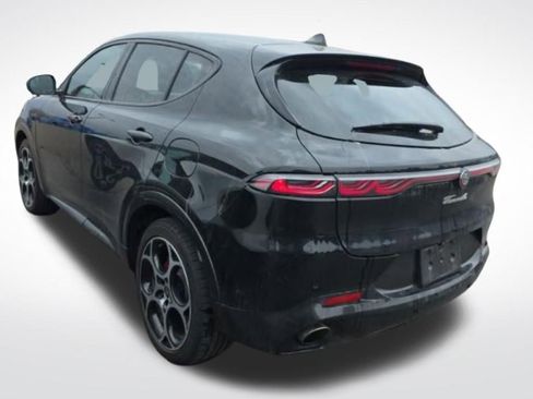 Used 2024 Alfa Romeo Tonale Veloce image 4