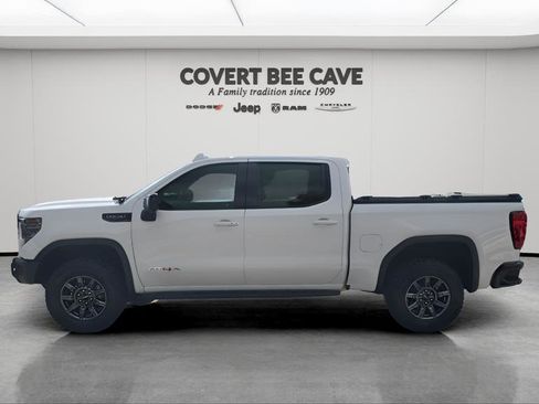 Used 2025 GMC Sierra 1500 AT4X image 5