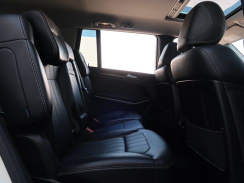 Used 2013 Mercedes-Benz GL 320 BlueTEC 4MATIC image 37