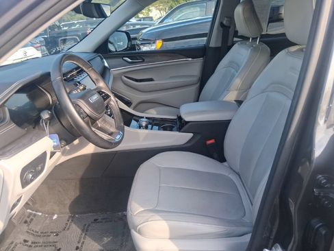 Used 2022 Jeep Grand Cherokee L Overland AWD/4WD image 16