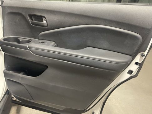 Used 2024 Honda Passport EX-L image 13