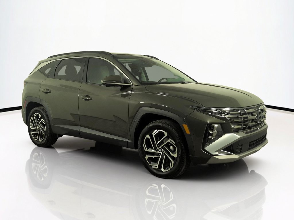 Used 2025 Hyundai Tucson Limited AWD/4WD image 2