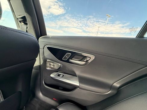 Used 2024 Mercedes-Benz C 300 Sedan image 22