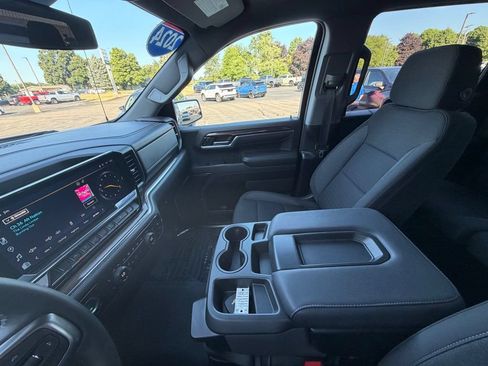 Certified 2024 Chevrolet Silverado 1500 LT AWD/4WD image 16
