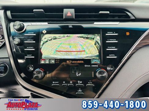 Used 2020 Toyota Camry XLE w/ Navigation Package image 27