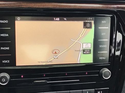 Used 2020 Volkswagen Passat 2.0T SEL image 20