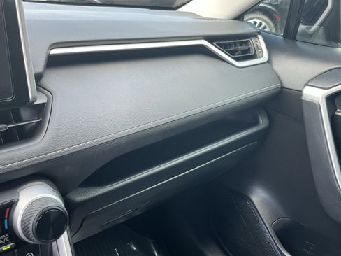 Used 2025 Toyota RAV4 LE image 23