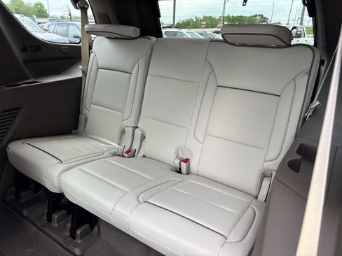 New 2026 GMC Yukon Denali w/ Sun & Power Step Package image 19
