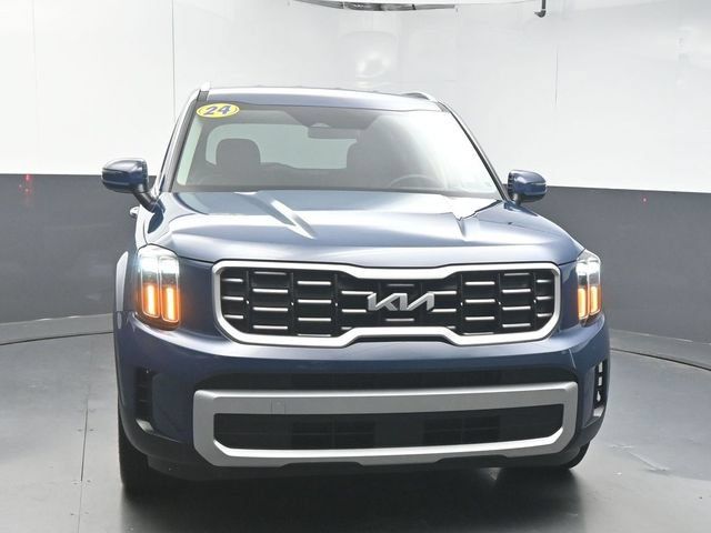 Used 2024 Kia Telluride S FWD image 3