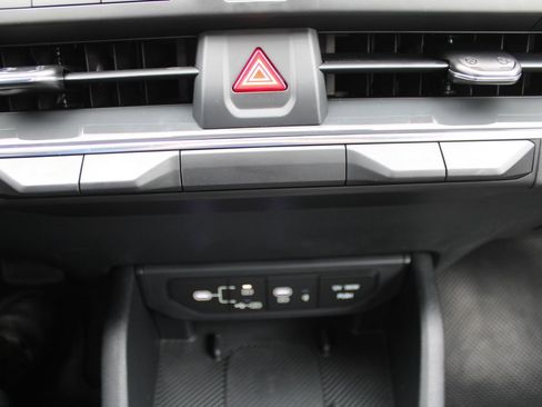 New 2026 Kia K4 GT-Line image 36