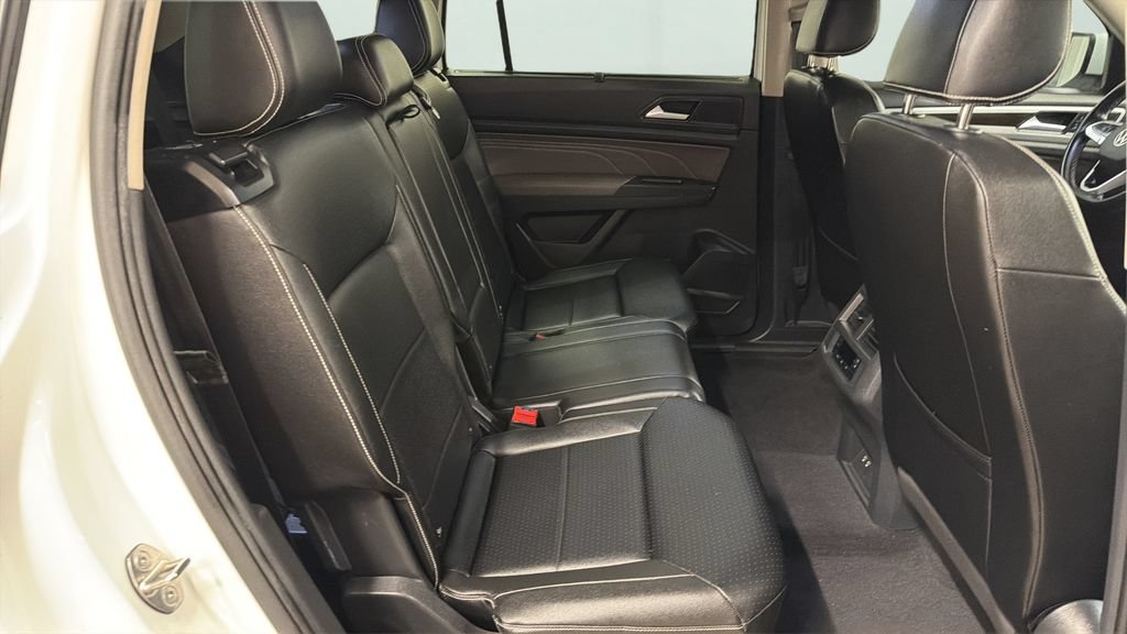 Used 2023 Volkswagen Atlas SE w/ Panoramic Sunroof Package FWD image 14