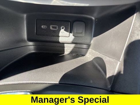 Used 2023 Chevrolet Equinox LT FWD image 24