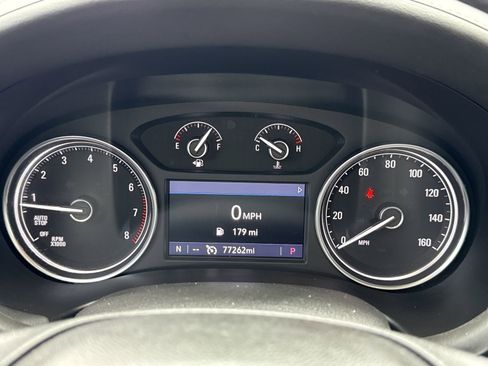 Used 2020 Buick Enclave Essence FWD image 20