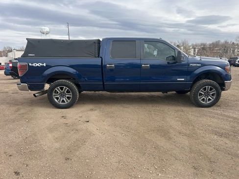 Used 2011 Ford F150 XLT w/ XLT Chrome Pkg image 7