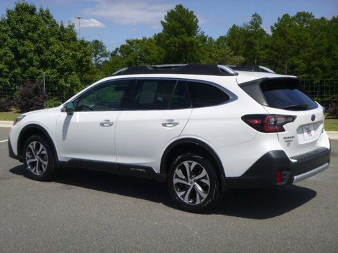 Certified 2022 Subaru Outback Touring w/ Popular Package #2 image 4