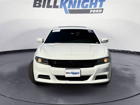 Used 2021 Dodge Charger SXT w/ Leather Interior Group RWD image 8
