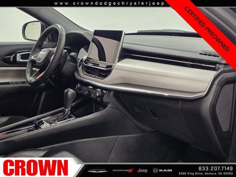 Certified 2024 Jeep Compass Limited AWD/4WD image 14