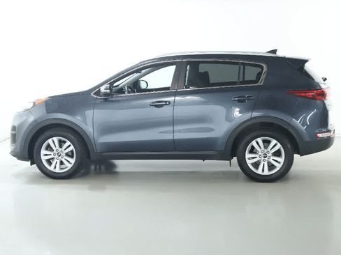 Used 2018 Kia Sportage LX w/ LX Technology Package FWD image 38
