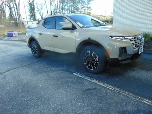 Used 2024 Hyundai Santa Cruz SEL AWD/4WD image 41