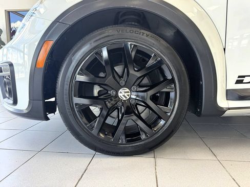 Used 2017 Volkswagen Beetle 1.8T Dune FWD image 61