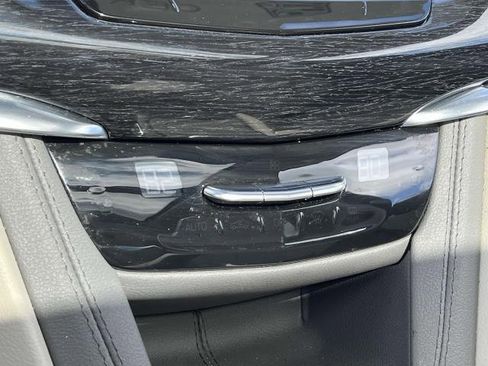 Certified 2023 Cadillac XT6 Premium Luxury image 23